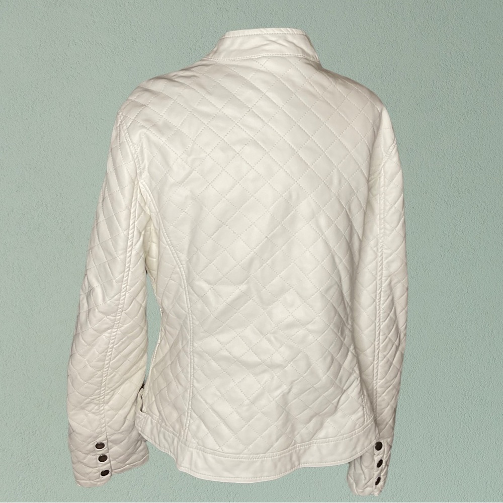 White Vegan Leather Quilted Design Moto Jacket - Picture 2 of 7